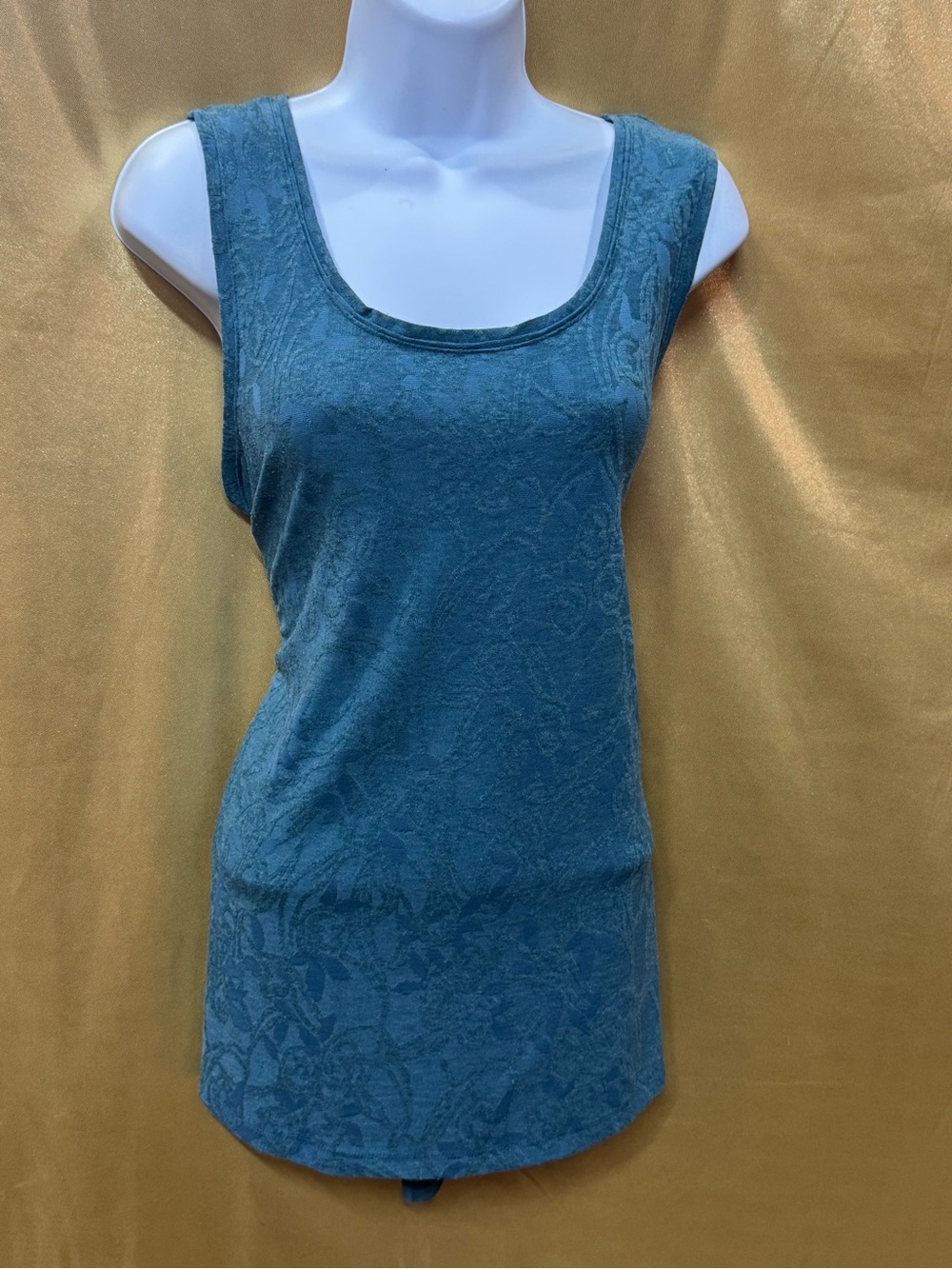Simply Vera Vera Wang Floral Knit Tank Top Blue Medium